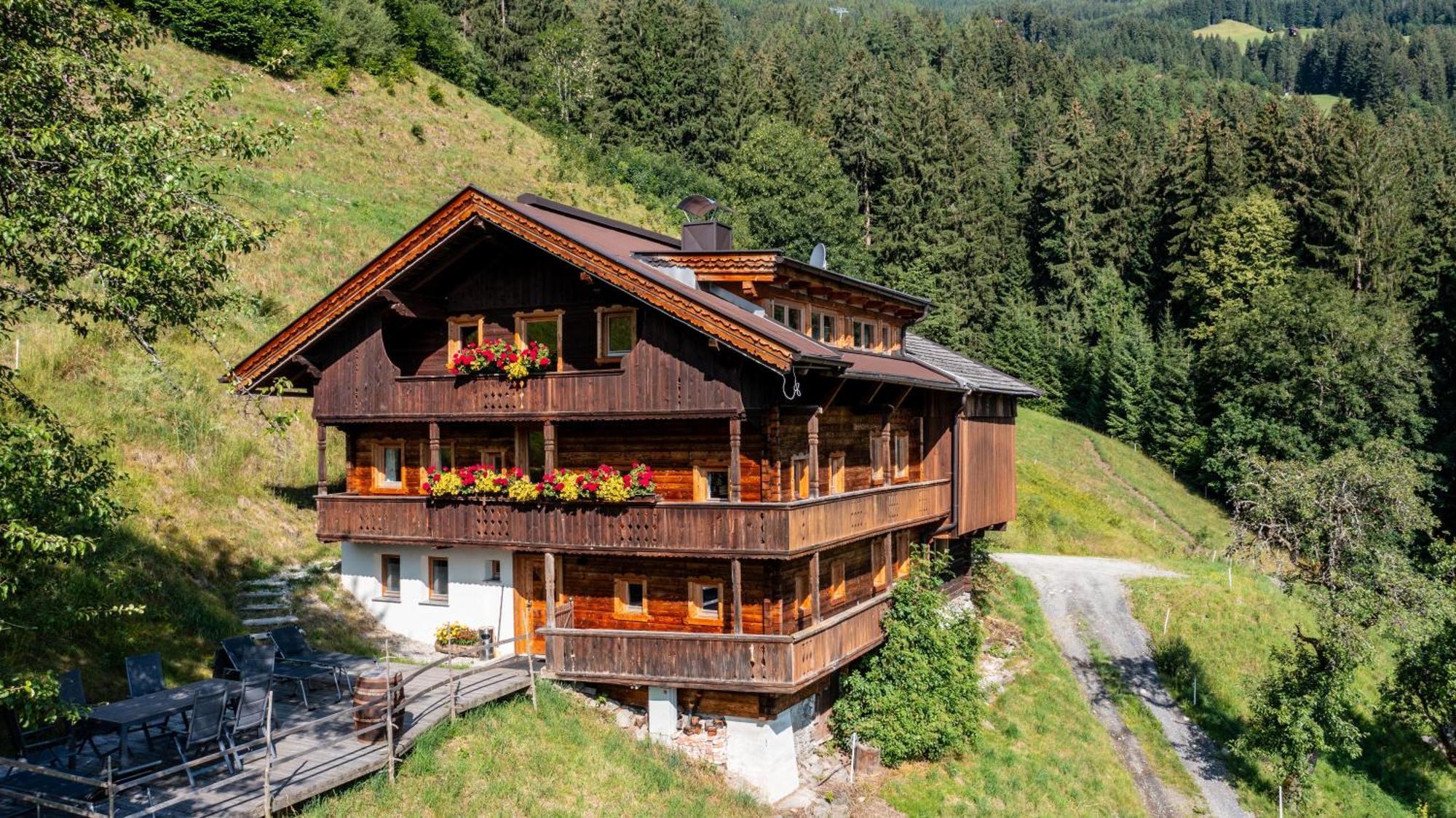 Wildauhof - Alm Villa Fuegenberg Exterior photo